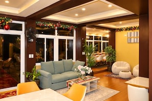Unclassified image, 5 of 23, button - Room-beachfront Luxury, Resort Dome, Pri (Romblon)