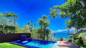 Unclassified image, 2 of 23, button - Room-beachfront Luxury, Resort Dome, Pri (Romblon)