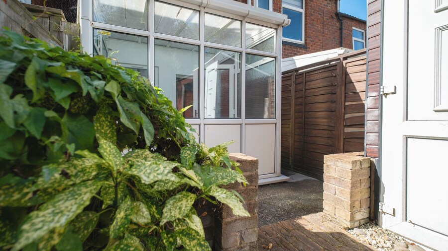 Cosy 2-Bed Home in Mansfield