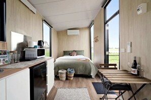 Unclassified image, 5 of 22, button - Cozy Tiny House Stay with Farm Animals near Ballarat, Victoria (Raglan)