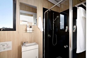 Unclassified image, 4 of 22, button - Cozy Tiny House Stay with Farm Animals near Ballarat, Victoria (Raglan)