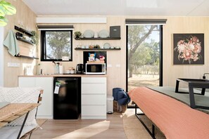 Unclassified image, 3 of 13, button - Delightfully Tiny House Ideal for a Peaceful Escape in Springmount, Victoria (Creswick)