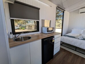 Unclassified image, 3 of 16, button - Secluded Tiny House Perfect for Water Activities and Family Escapes in Victoria, Australia (Dadswells Bridge)