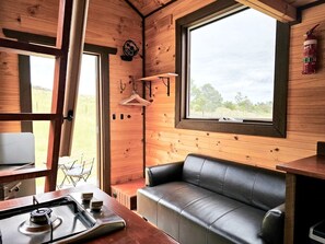 Unclassified image, 4 of 11, button - Off Grid Tiny House with Peaceful Wildlife Surrounds in Staughton Vale, Australia (Staughton Vale)