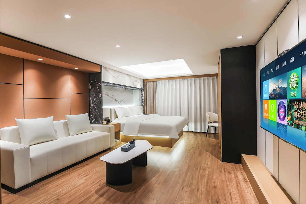 Superior-Doppelzimmer, Stadtblick | Hochwertige Bettwaren, Daunenbettdecken, Verdunkelungsvorhänge