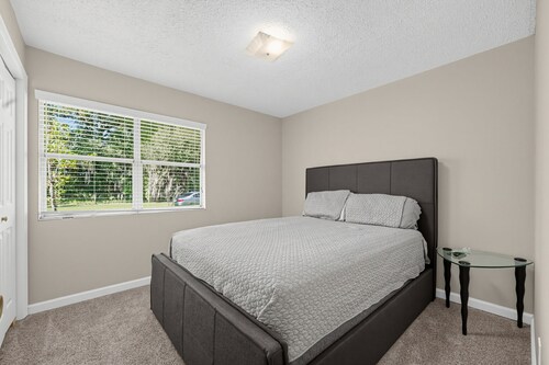 Jacksonville 3br For 4 Outdoor Retreat 3 Bedroom Home
