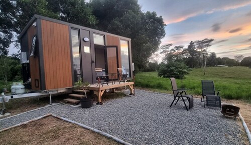 Tranquil Retreat with Valley Views in Vasa Views, Queensland