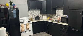 Cozy Kaw City Home Near Kaw Lake — Perfect for Hunting & Fishing Getaways