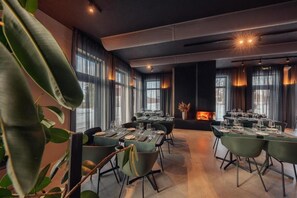 Ảnh chưa phân loại, 4 trong số 51 ảnh, nút