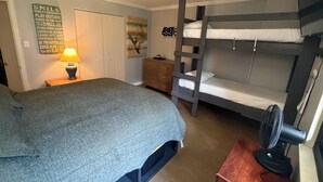 Unclassified image, 2 of 28, button - Cozy 1-bedroom Ski in/Ski out condo in peaceful Snowshoe, Great Location (Snowshoe)