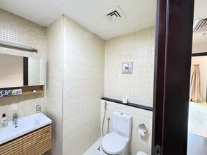 Immagine non classificata, 3 di 84, pulsante