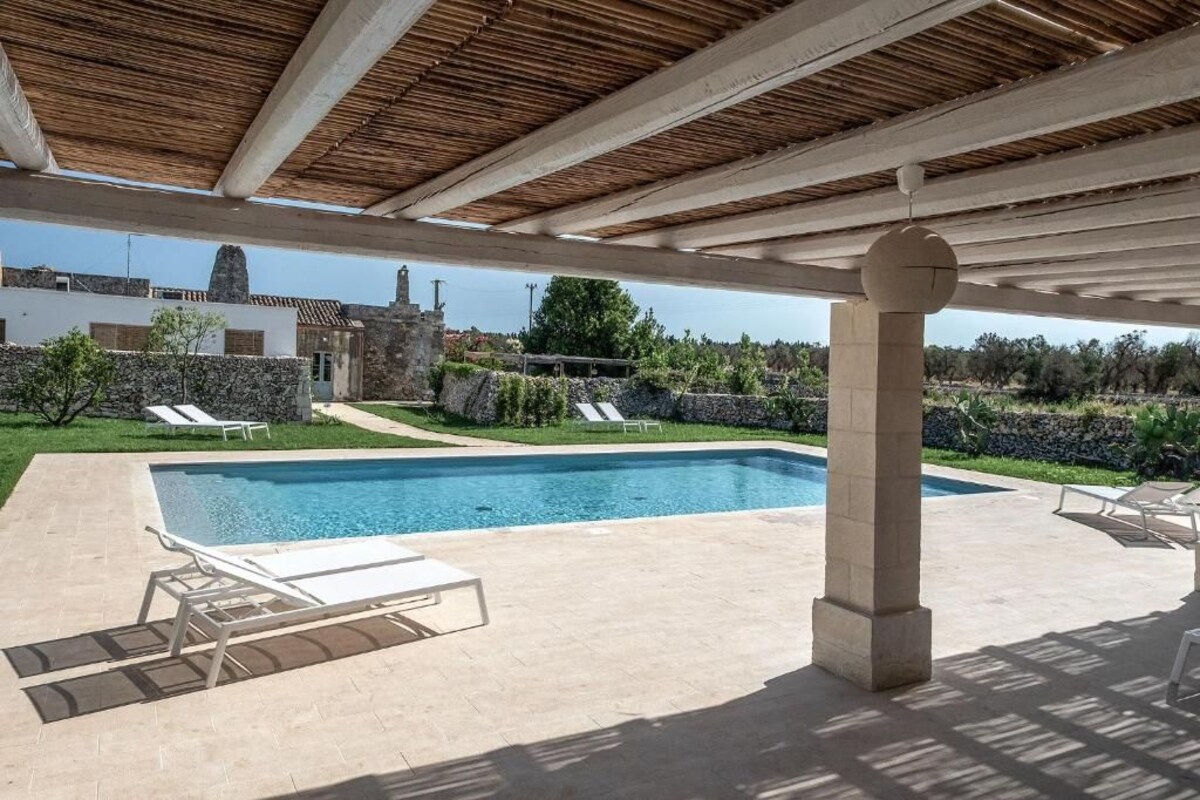 Quarto triplo luxo, varanda, vista para o jardim