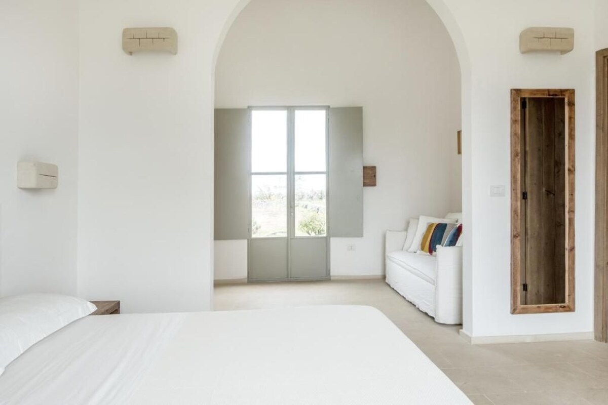 Quarto quádruplo luxo, varanda, vista para o jardim