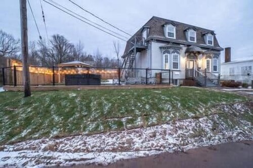 Riverside Inn - Unit 3
