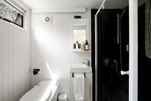 Unclassified image, 2 of 18, button - Tiny Hideaway for the Ultimate Glamping Escape near Cobaw Ranges (Cobark)