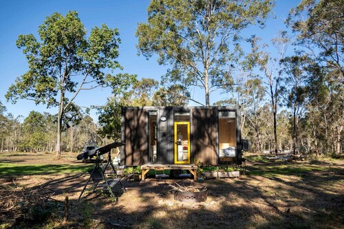 Serene Tiny Home Retreat with Wildlife Farm Stay Near Hervey Bay, Queensland