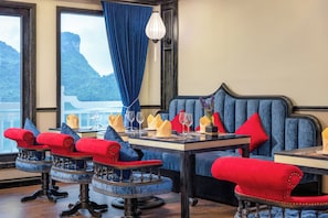 Ảnh chưa phân loại, 5 trong số 22 ảnh, nút