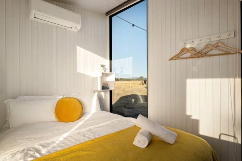 Off-Grid Tiny House with Firepit and Country Serenity in Maindample, Australia