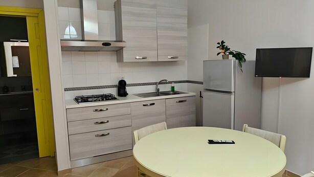 Unclassified image, 1 of 17, button - Apartment 'La Vite' with Mountain View, Wi-Fi and Air Conditioning (Agropoli)