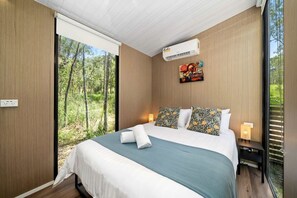 Unclassified image, 4 of 33, button - Coastal Tiny House Glamping in Agnes Water, Queensland (Agnes Water)