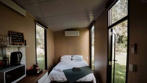 Unclassified image, 2 of 14, button - Great Tiny House with Lovely Hiking Trails and Wildlife in Queensland (Baffle Creek)