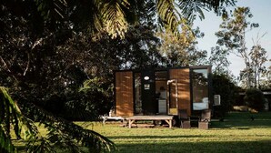 Unclassified image, 4 of 14, button - Great Tiny House with Lovely Hiking Trails and Wildlife in Queensland (Baffle Creek)