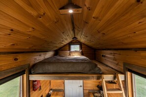 Unclassified image, 2 of 31, button - Charming Tiny House, Ideal for a Glamping Escape near Heathcote (Axedale)