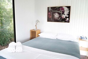Unclassified image, 2 of 29, button - Ideal Tiny House Retreat Perfect for a Romantic Getaway in Queensland, Australia (Perwillowen)