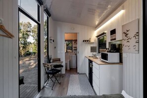 Unclassified image, 3 of 19, button - Countryside Tiny House for a Pet Friendly Glamping Getaway in Howes Creek, Victoria (Mansfield)