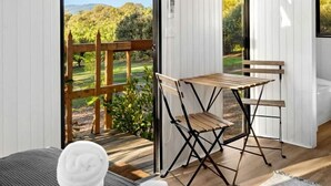 Unclassified image, 3 of 25, button - Gorgeous Tiny House with Fire Pit in Yarra Junction, Victoria (Yarra Junction)