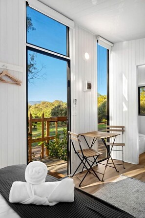 Unclassified image, 3 of 25, button - Gorgeous Tiny House with Fire Pit in Yarra Junction, Victoria (Yarra Junction)