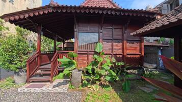 Bahagian luar