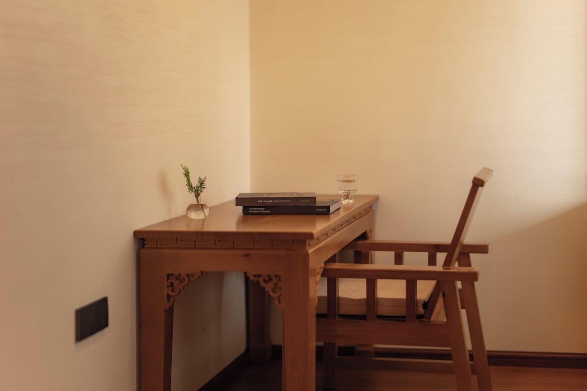 ห้องเอลีทดับเบิล | ภายใน