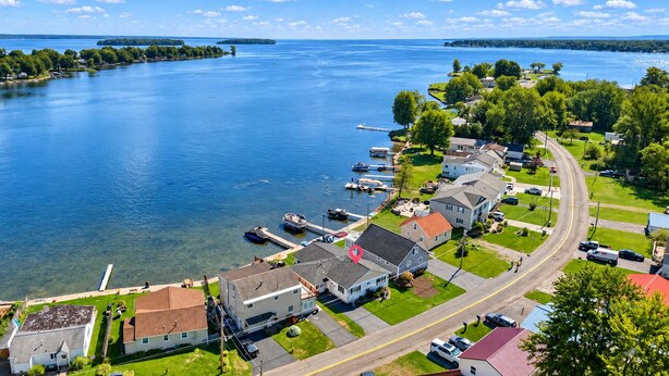 Unclassified image, 1 of 35, button - Oneida Lakefront Retreat - Private Dock & Patio (Brewerton)