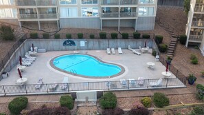Pool - Lakefront• Stunning Views • Free Boat Slip (Osage Beach)