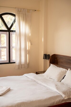 Room - Innate Pension Guest House and café  (Dhulikhel)