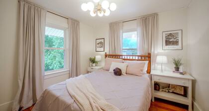 Hot Tub Haven in Wooster: Walk to Shops & Eats!