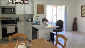 Unclassified image, 2 of 22, button - Cozy 2-bedroom house in gorgeous Hernando Beach (Hernando Beach)