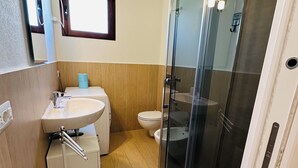 Unclassified image, 4 of 16, button - Full Flat 4+ guests | Private parking | Near beach (Vaccileddi)