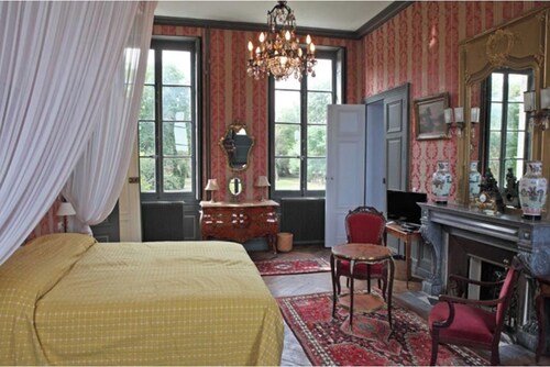 Château d'Island — The elegance of a château for 32 people