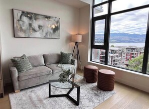 Unclassified image, 5 of 23, button - Waterfront Bliss | Luxury 1BR & 1BATH (sleep up to 4) (Kelowna)
