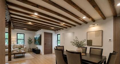 Luxury East Greenwich Retreat Near Newport, Beaches & I-95