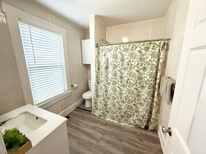 Unclassified image, 3 of 11, button - 4-bedroom house in charming Stewartstown with direct ATV and snowmobile access (Stewartstown)