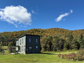 Unclassified image, 2 of 11, button - 4-bedroom house in charming Stewartstown with direct ATV and snowmobile access (Stewartstown)