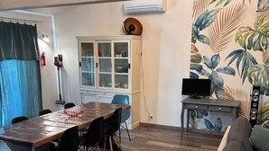 Uklassifisert bilde, 3 av 24, knapp