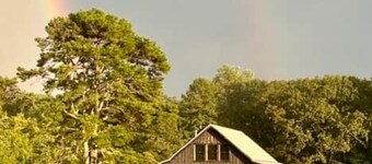 Wonderful 1-Bedroom Charming Farm Stay in Ball Ground -Sleeps 4