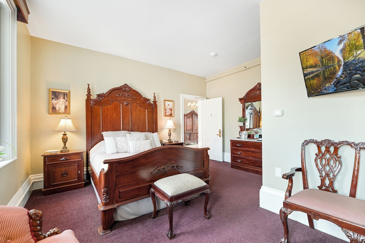 Habitación Premium, 1 cama de matrimonio | Tabla de planchar con plancha, wifi gratis, ropa de cama