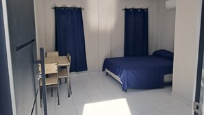 Ảnh chưa phân loại, 3 trong số 15 ảnh, nút