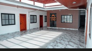 Unclassified image, 4 of 17, button - Cabinas la Villa (Upala)
