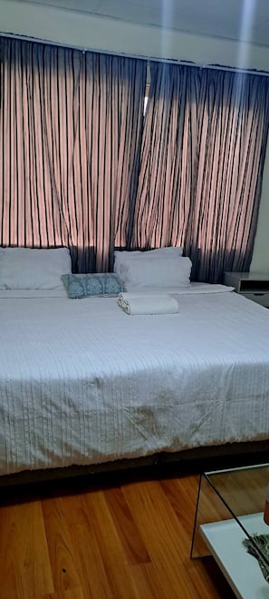 Ảnh chưa phân loại, 5 trong số 44 ảnh, nút